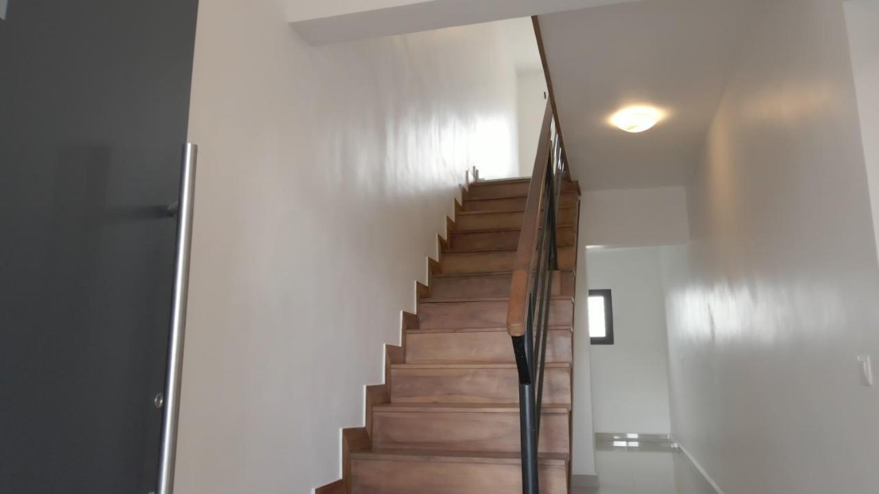 Ampifitia Guest House Antananarivo Esterno foto